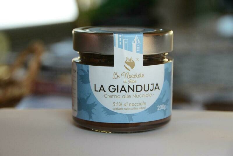 Crema di nocciole: La Gianduja €7/vasetto